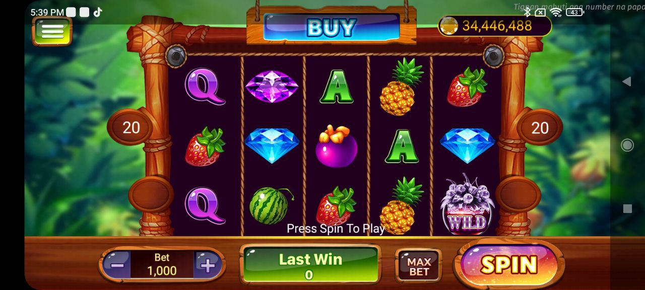 The symbol classic in Fruits slots machine